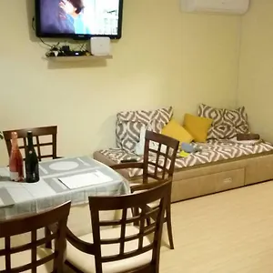 Sara Cosmo Apartment
